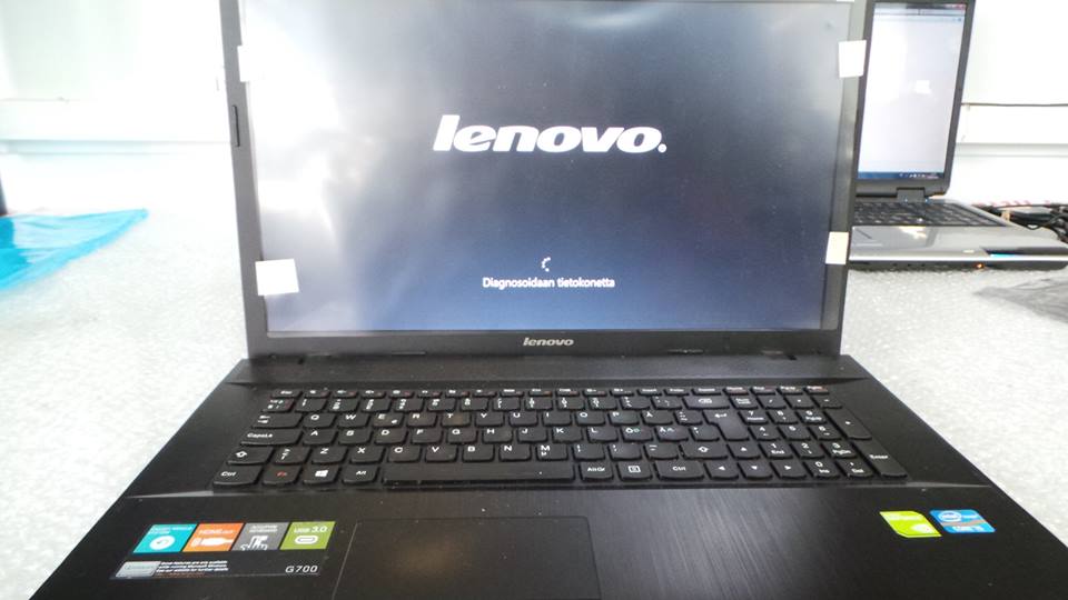 17.3" Lenovo G700 Screen Replacement
